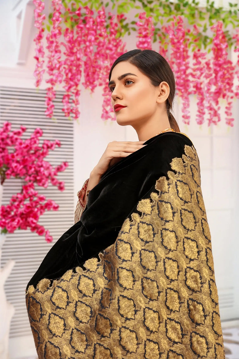 Black Beauty Shawl - Maan Mehran
