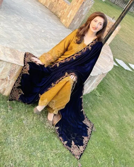 Noor-e-Mehtab Shawl - Maan Mehran