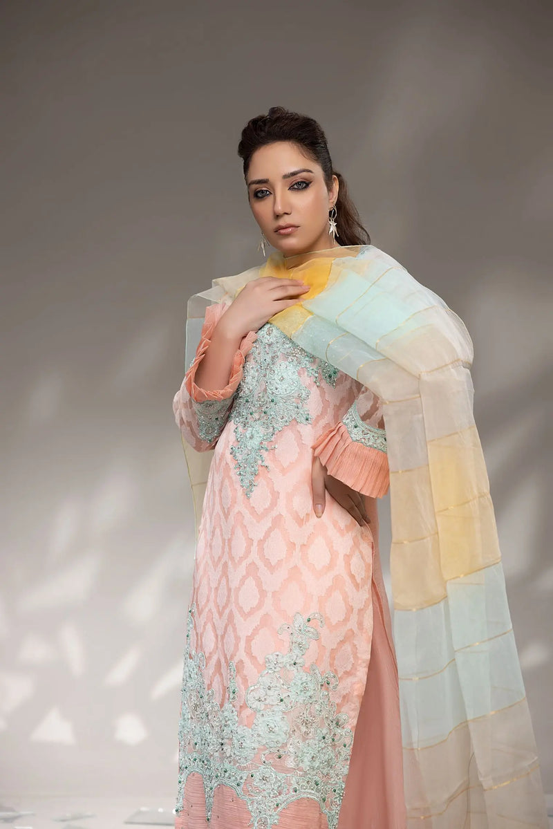 Sparkling Liza - Maan Mehran