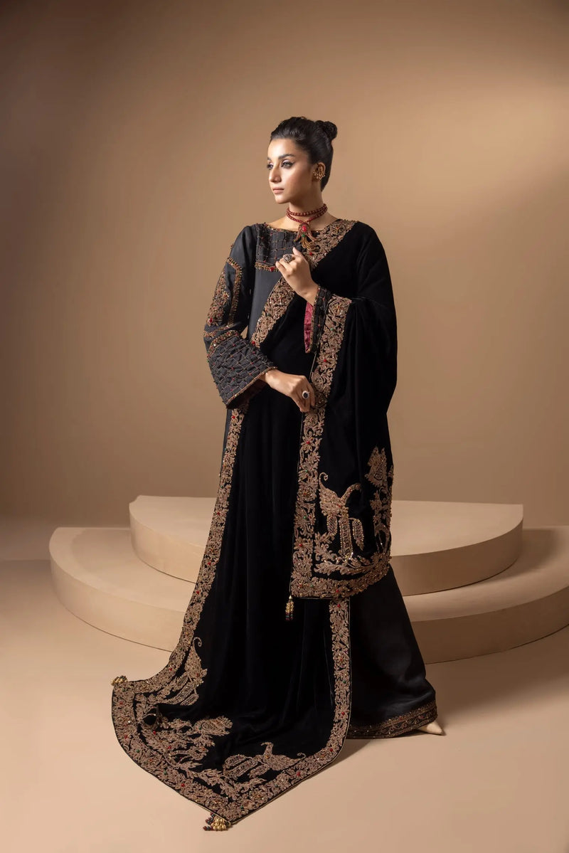 The Royal Lux Shawl - Maan Mehran
