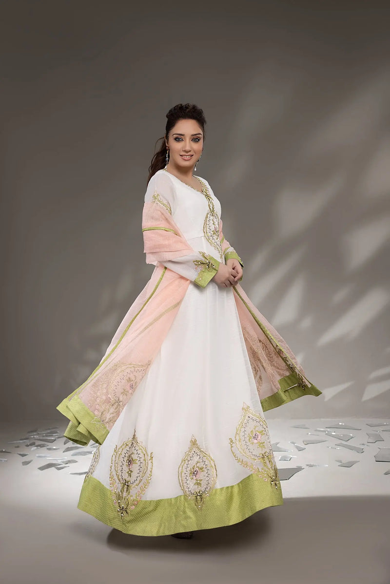 White Bliss - Maan Mehran